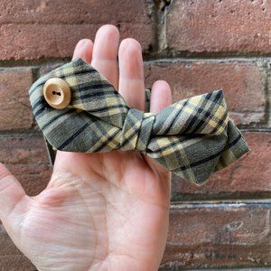 Swell Fellow Bow Tie with Pocket Square (black and tan plaid)